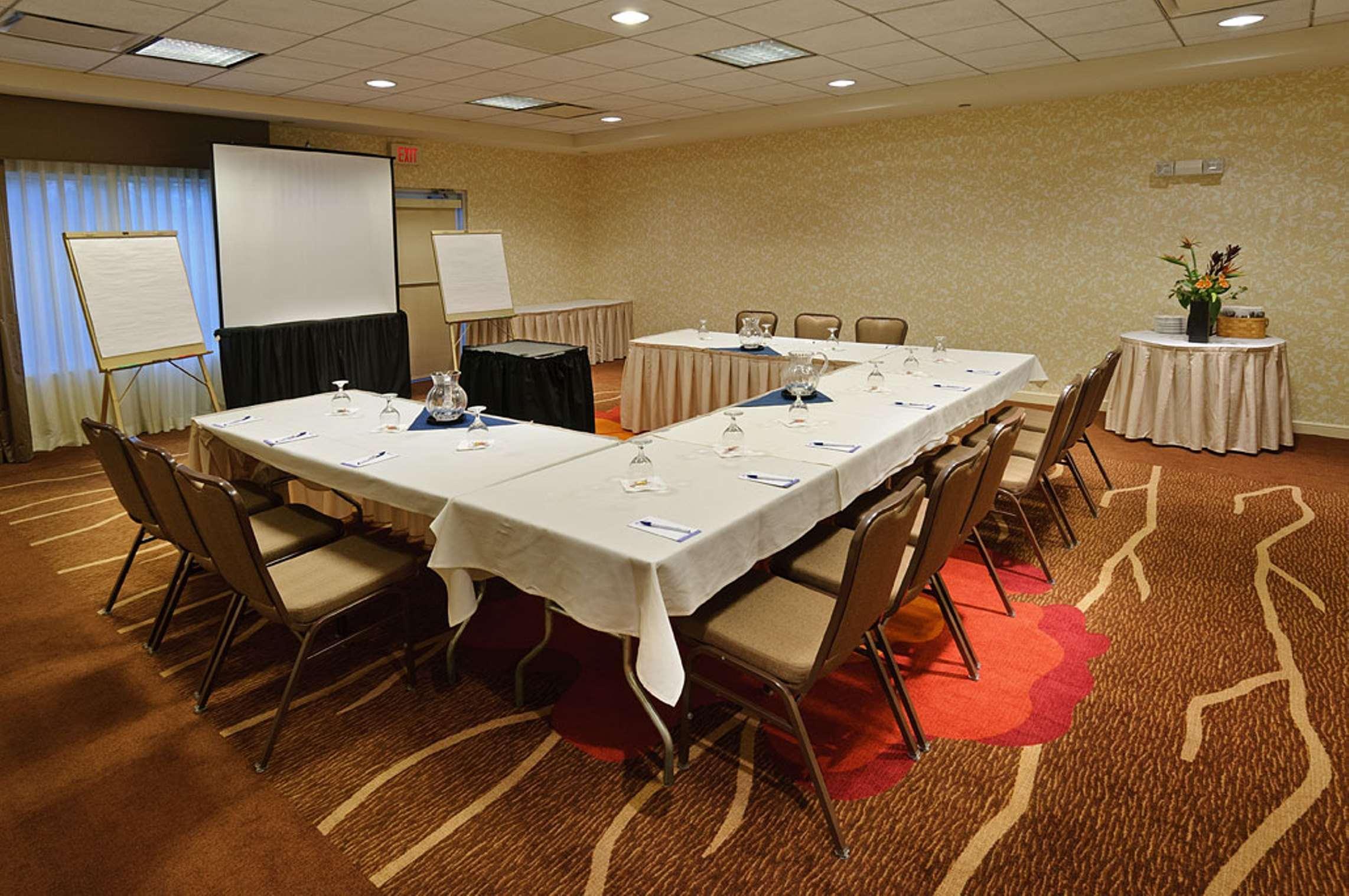 Hilton Garden Inn Cleveland/Twinsburg Esterno foto