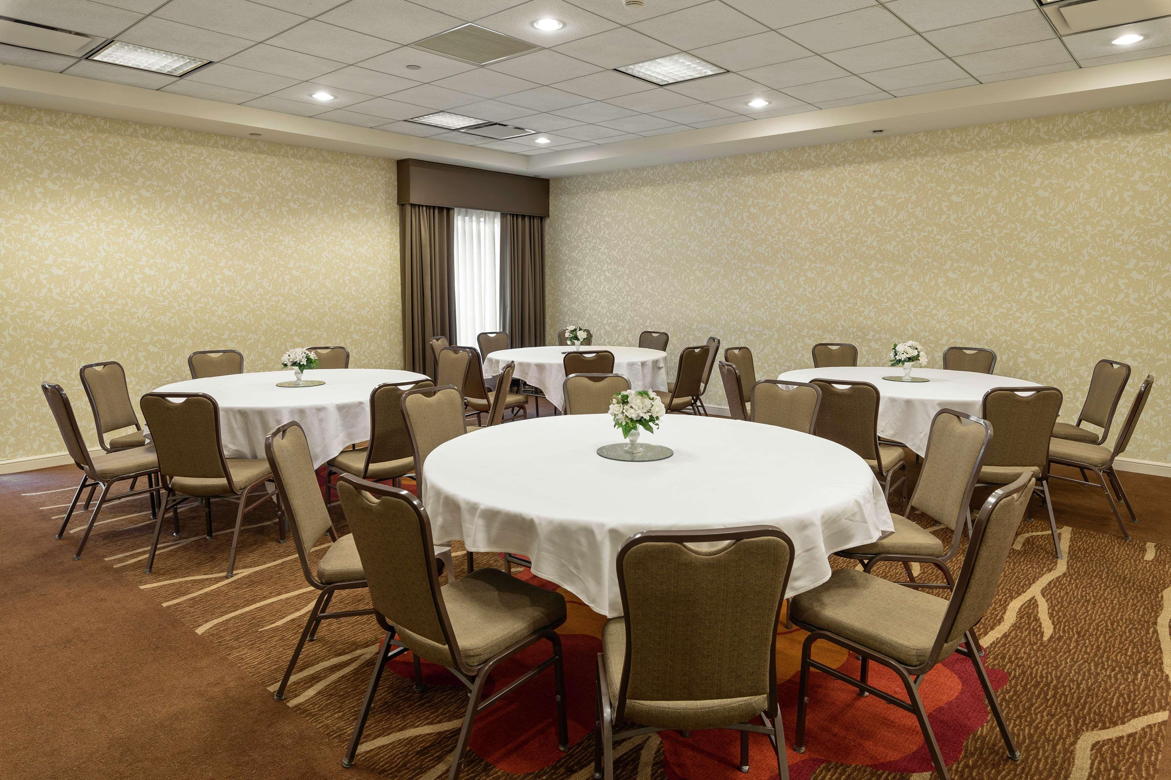 Hilton Garden Inn Cleveland/Twinsburg Esterno foto