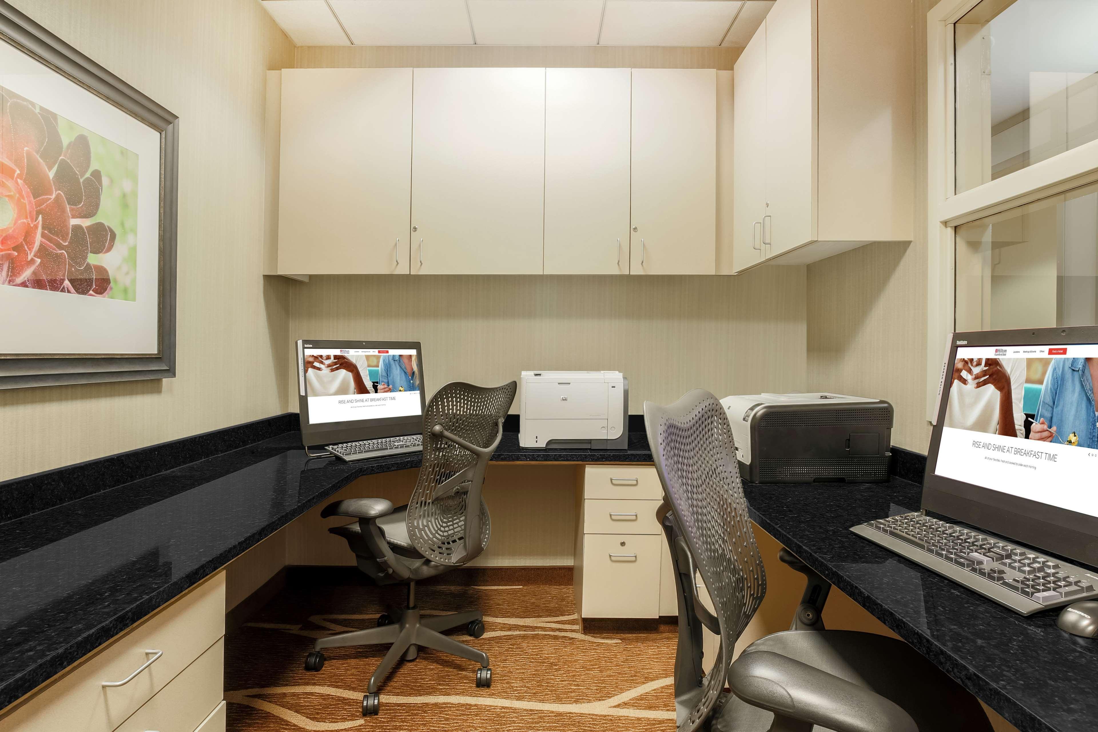 Hilton Garden Inn Cleveland/Twinsburg Esterno foto