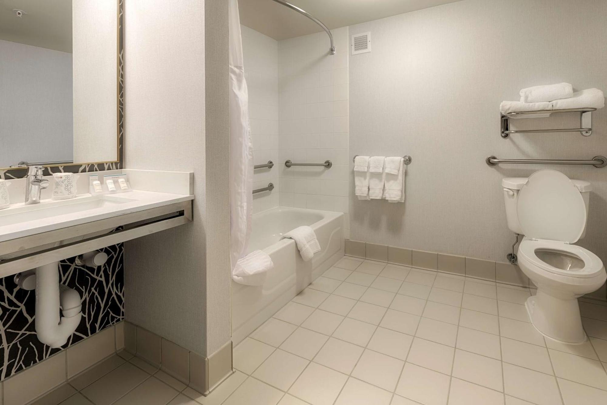Hilton Garden Inn Cleveland/Twinsburg Esterno foto