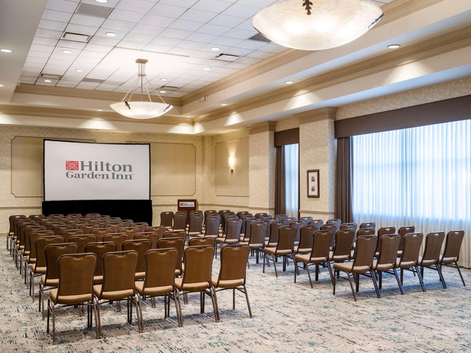 Hilton Garden Inn Cleveland/Twinsburg Esterno foto